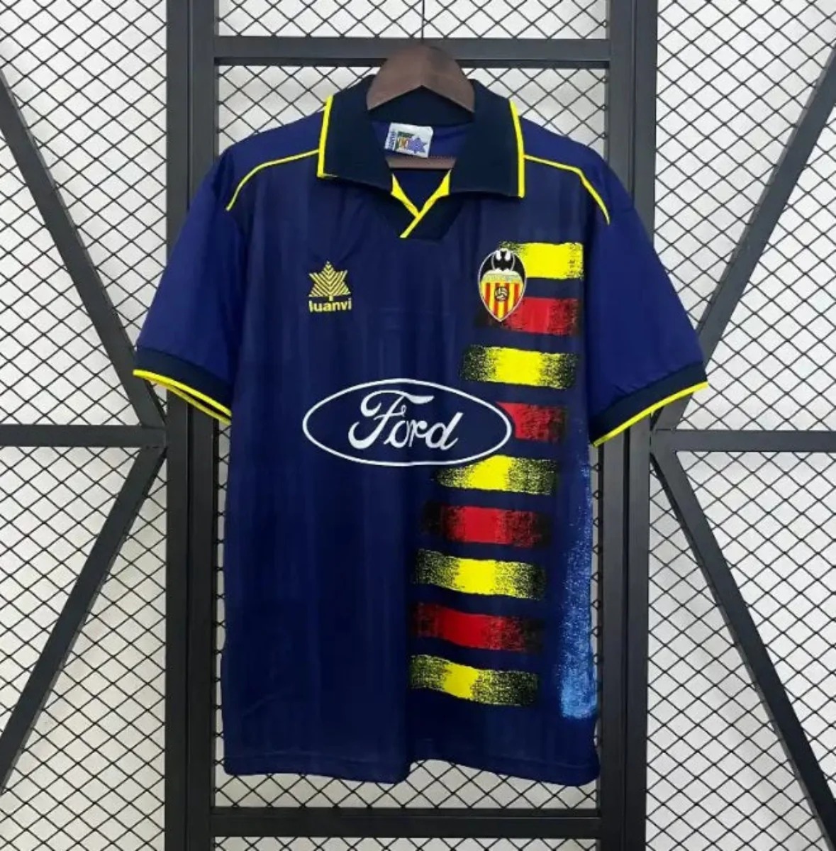 Valencia Retro Away Jersey 96/97