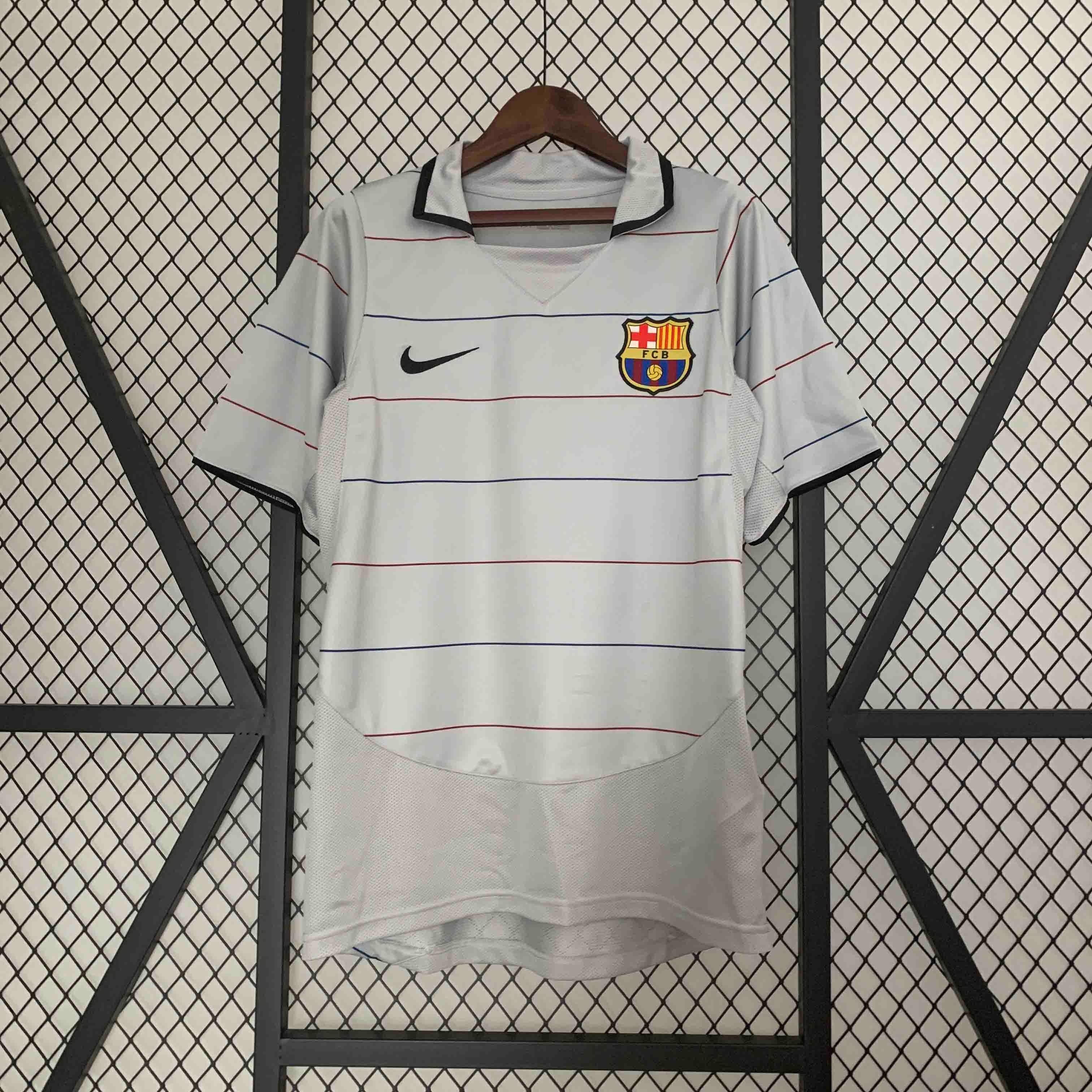Barcelona Retro Away Jersey 03/04